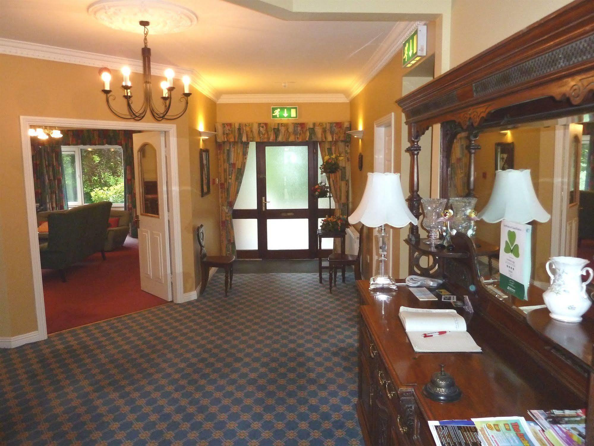 Annabella Lodge B&B マロー エクステリア 写真